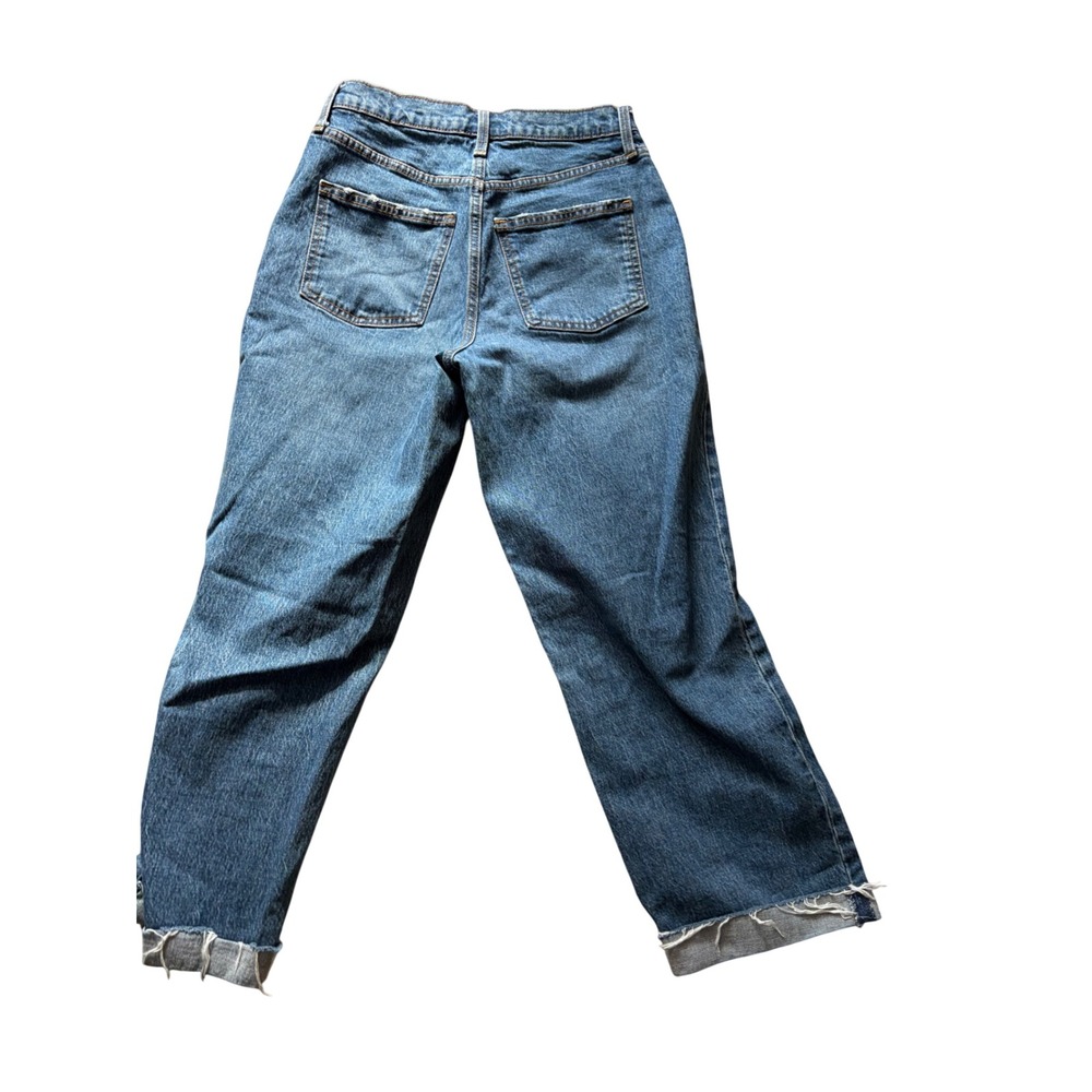 Universal Thread Women High-Rise Straight Distressed Jeans Blue 6/28R Frayed Hem - Picture 2 of 4